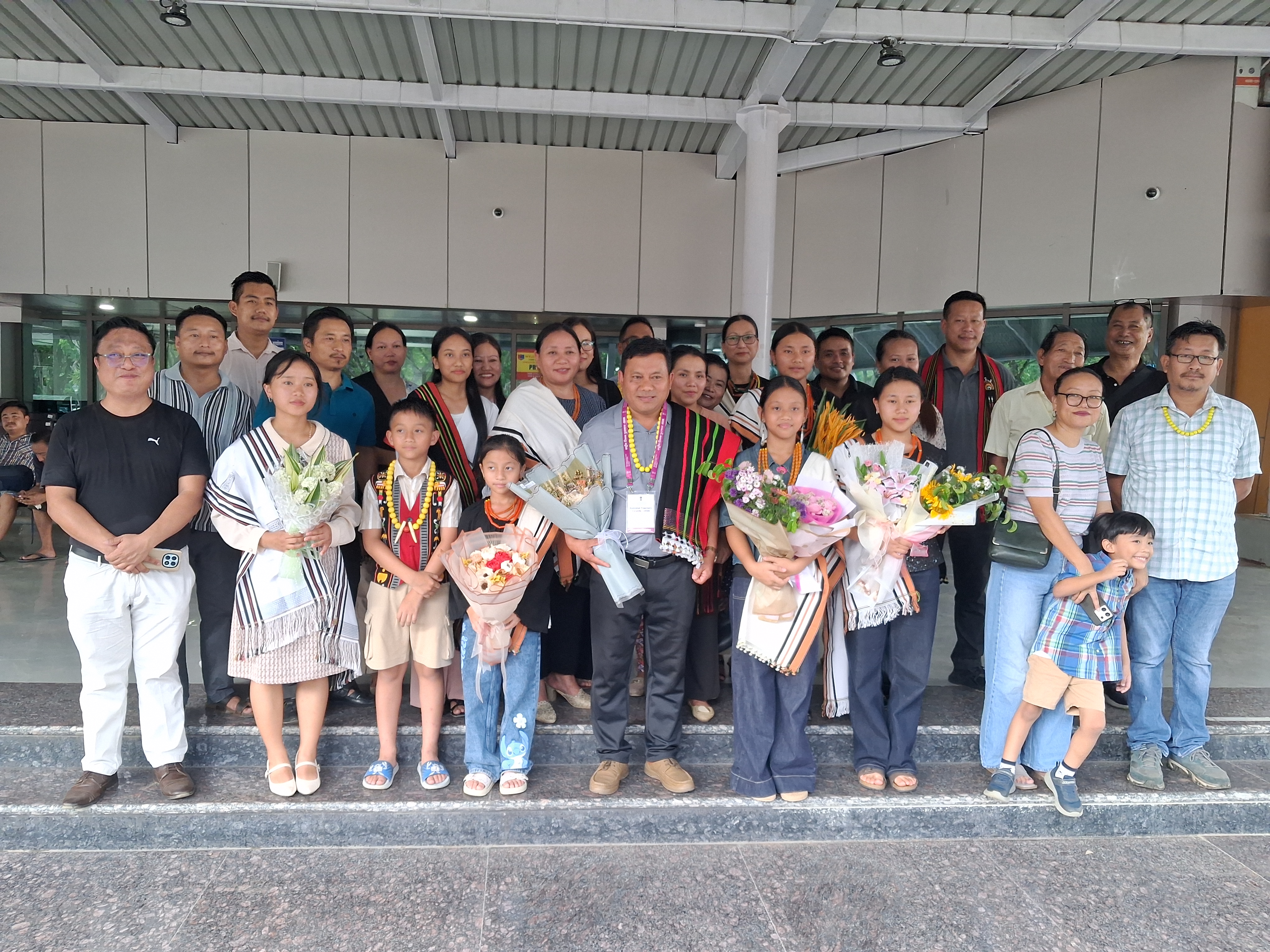 National Teacher awardee Ronald Meru arrives in Dimapur